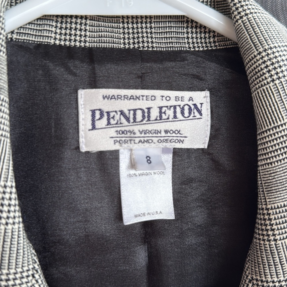 Pendleton Gray Blazer With Gold Buttons - image 3